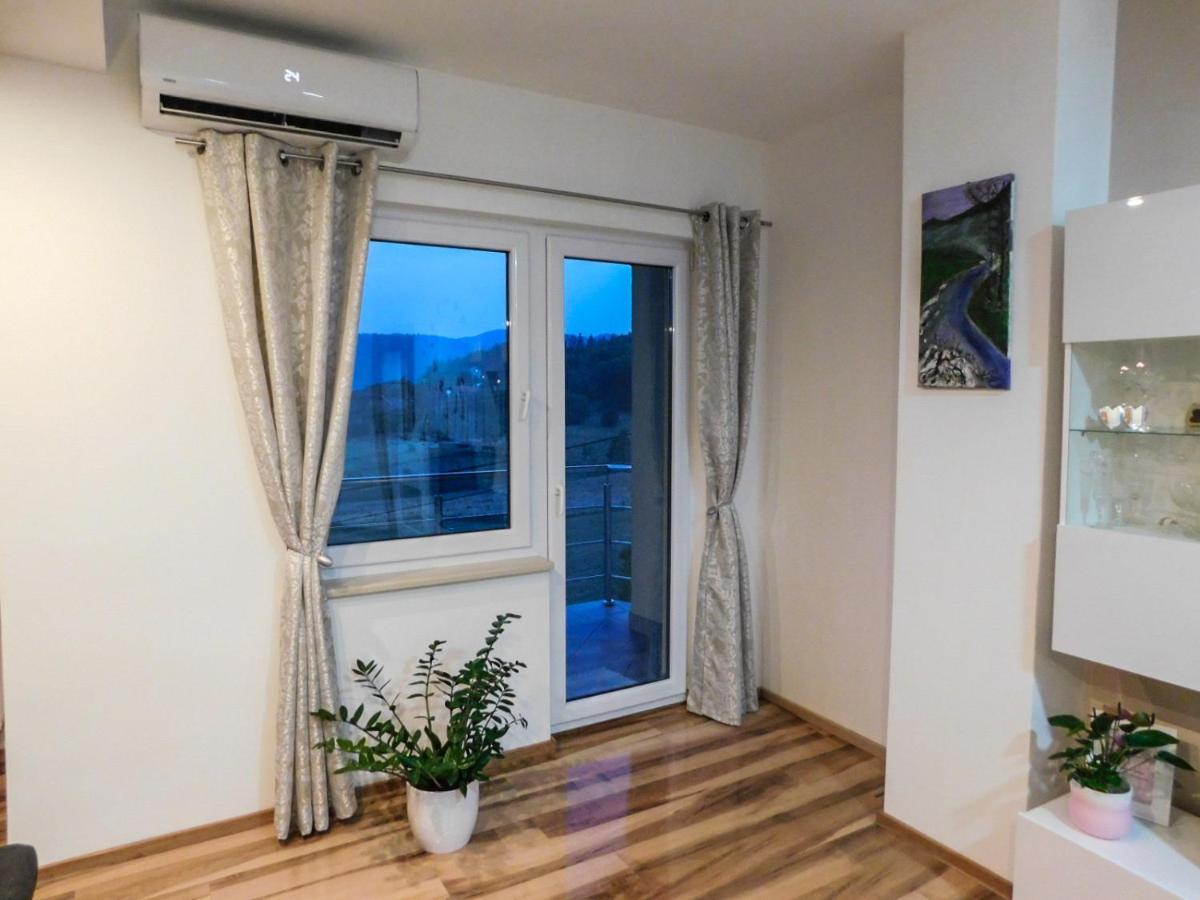 Apartman Lara Otočac Exteriör bild