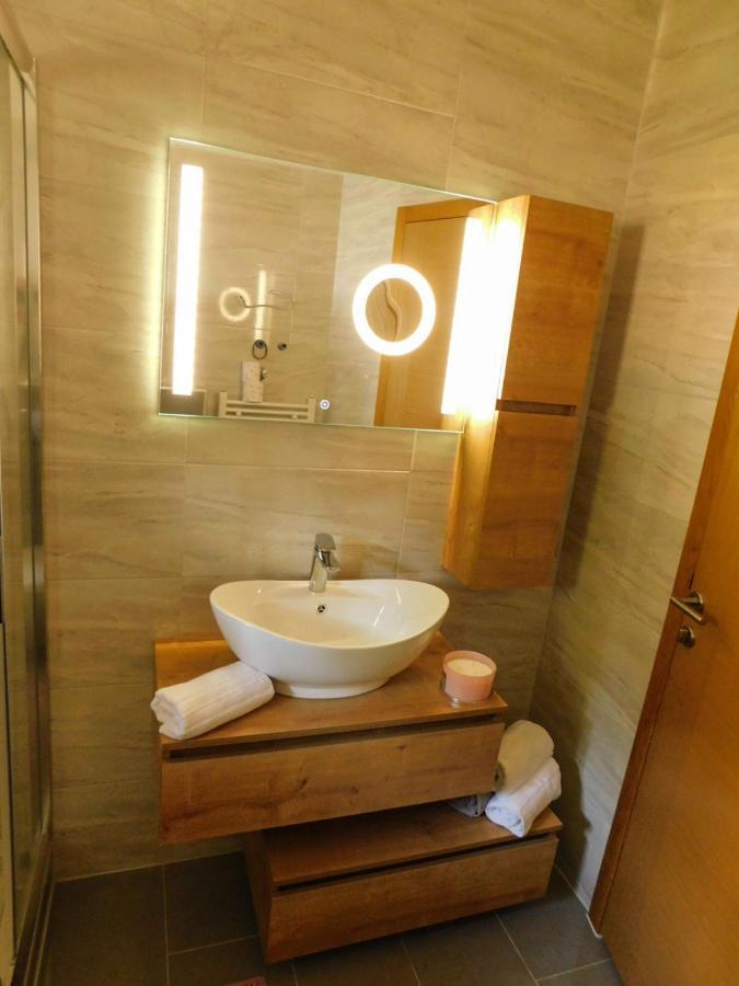Apartman Lara Otočac Exteriör bild